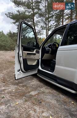 Внедорожник / Кроссовер Land Rover Range Rover Sport 2013 в 