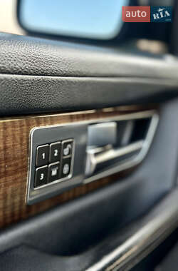 Внедорожник / Кроссовер Land Rover Range Rover Sport 2011 в 