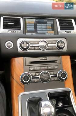 Внедорожник / Кроссовер Land Rover Range Rover Sport 2011 в 