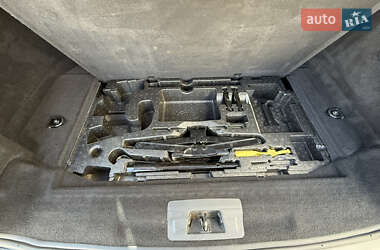 Позашляховик / Кросовер Land Rover Range Rover Sport 2010 в 
