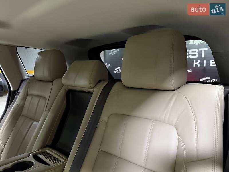 Внедорожник / Кроссовер Land Rover Range Rover Sport 2018 в Киеве