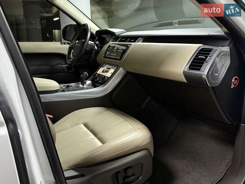 Внедорожник / Кроссовер Land Rover Range Rover Sport 2018 в Киеве