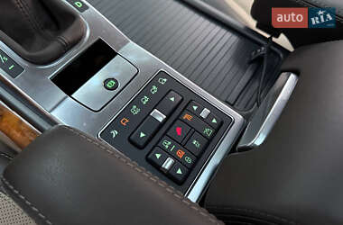 Внедорожник / Кроссовер Land Rover Range Rover Sport 2012 в 