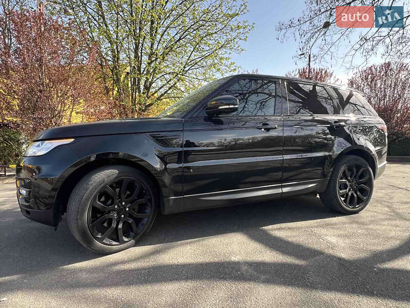 Позашляховик / Кросовер Land Rover Range Rover Sport 2015 в Чернівцях
