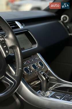 Позашляховик / Кросовер Land Rover Range Rover Sport 2016 в 