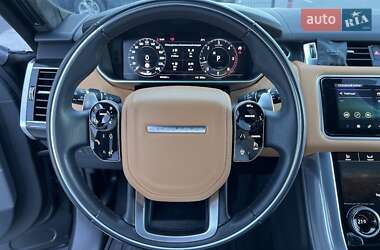 Позашляховик / Кросовер Land Rover Range Rover Sport 2021 в 