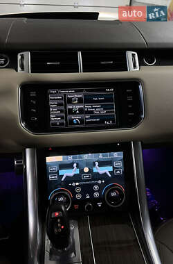 Внедорожник / Кроссовер Land Rover Range Rover Sport 2014 в 