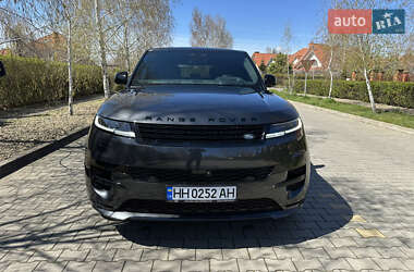 Внедорожник / Кроссовер Land Rover Range Rover Sport 2024 в 