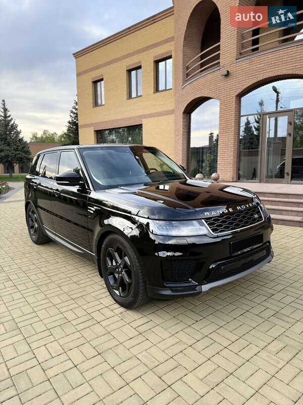 Внедорожник / Кроссовер Land Rover Range Rover Sport 2021 в 