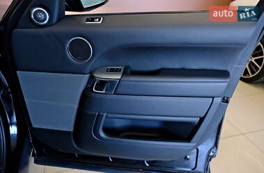 Позашляховик / Кросовер Land Rover Range Rover Sport 2019 в 