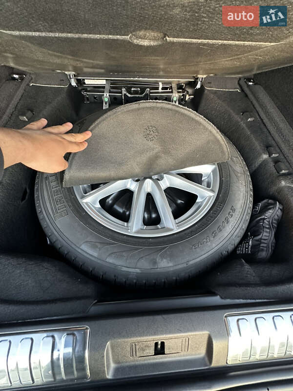 Позашляховик / Кросовер Land Rover Range Rover Sport 2014 в Первомайську