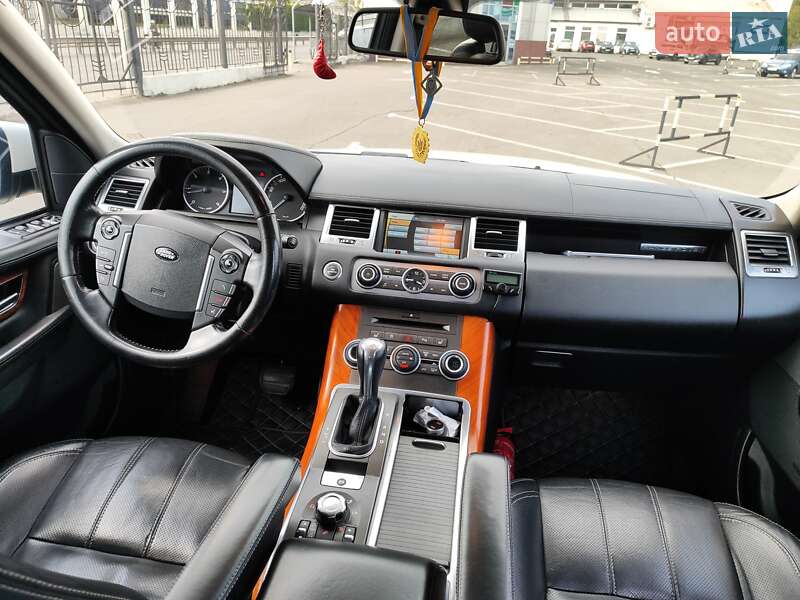Позашляховик / Кросовер Land Rover Range Rover Sport 2010 в Одесі