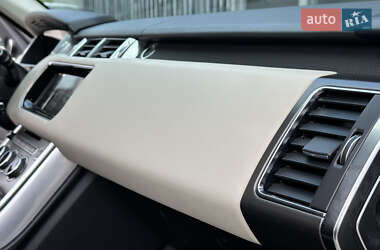 Внедорожник / Кроссовер Land Rover Range Rover Sport 2013 в 