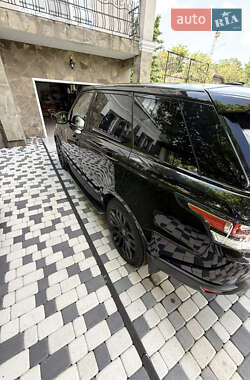 Позашляховик / Кросовер Land Rover Range Rover Sport 2013 в 