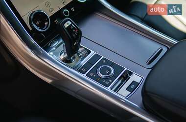 Внедорожник / Кроссовер Land Rover Range Rover Sport 2019 в 