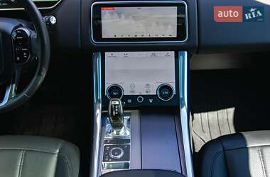 Внедорожник / Кроссовер Land Rover Range Rover Sport 2019 в 