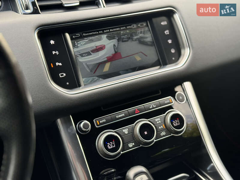 Внедорожник / Кроссовер Land Rover Range Rover Sport 2016 в Киеве