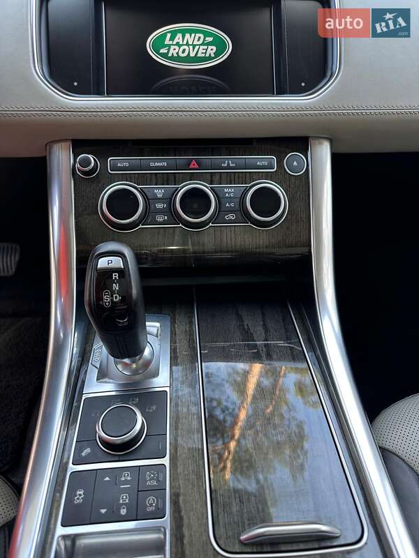 Внедорожник / Кроссовер Land Rover Range Rover Sport 2016 в Киеве
