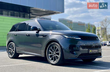 Позашляховик / Кросовер Land Rover Range Rover Sport 2023 в 