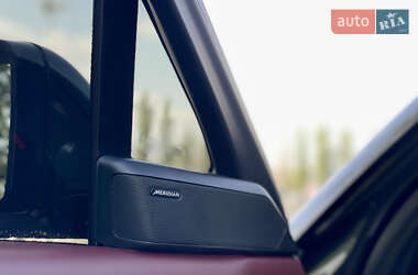 Позашляховик / Кросовер Land Rover Range Rover Sport 2023 в 