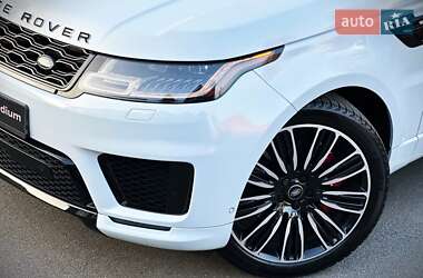 Внедорожник / Кроссовер Land Rover Range Rover Sport 2018 в 