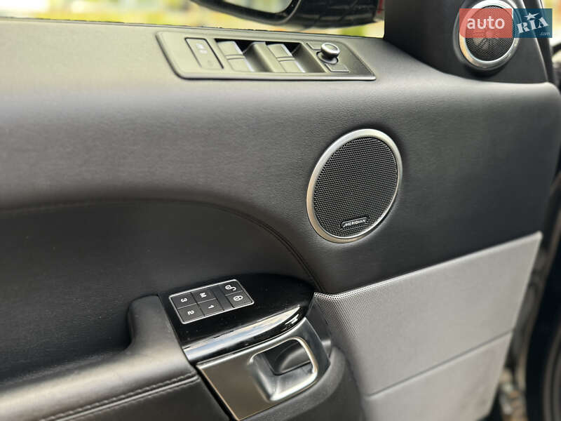 Позашляховик / Кросовер Land Rover Range Rover Sport 2016 в Києві