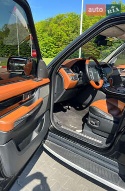 Позашляховик / Кросовер Land Rover Range Rover Sport 2010 в 