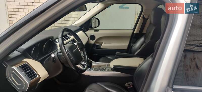 Внедорожник / Кроссовер Land Rover Range Rover Sport 2016 в Киеве