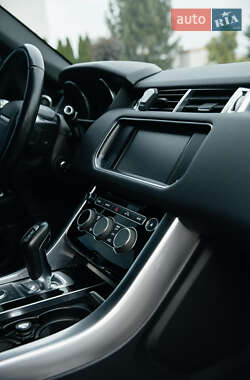 Внедорожник / Кроссовер Land Rover Range Rover Sport 2016 в 