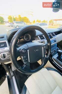 Внедорожник / Кроссовер Land Rover Range Rover Sport 2011 в 