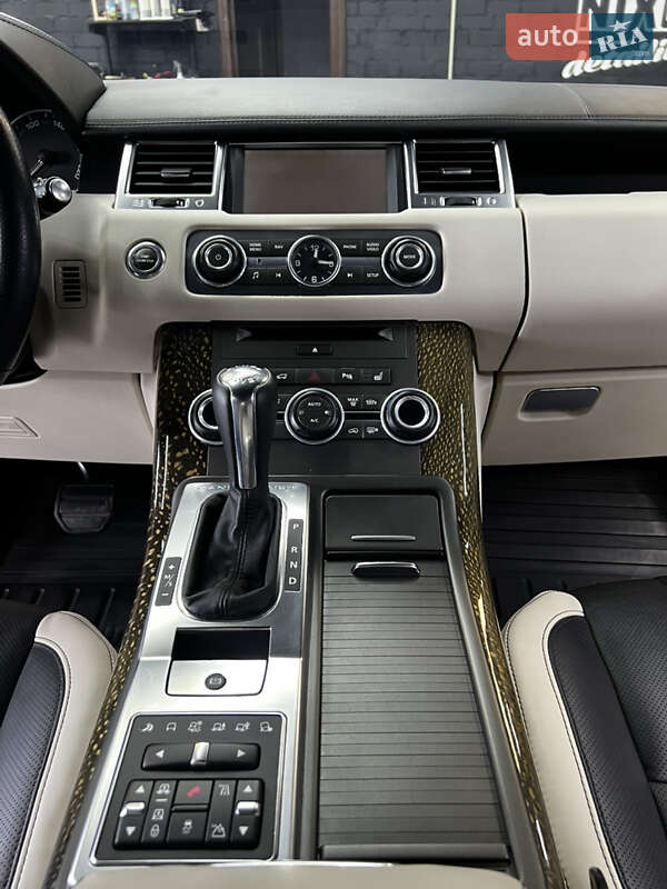 Внедорожник / Кроссовер Land Rover Range Rover Sport 2013 в Кременчуге