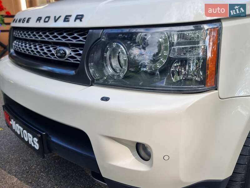 Внедорожник / Кроссовер Land Rover Range Rover Sport 2009 в Киеве