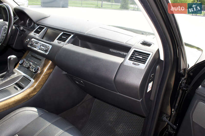 Внедорожник / Кроссовер Land Rover Range Rover Sport 2010 в Виннице