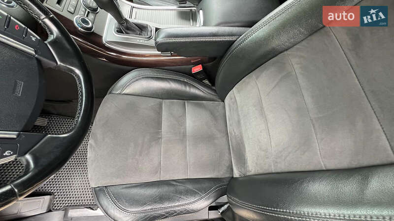 Внедорожник / Кроссовер Land Rover Range Rover Sport 2010 в Киеве