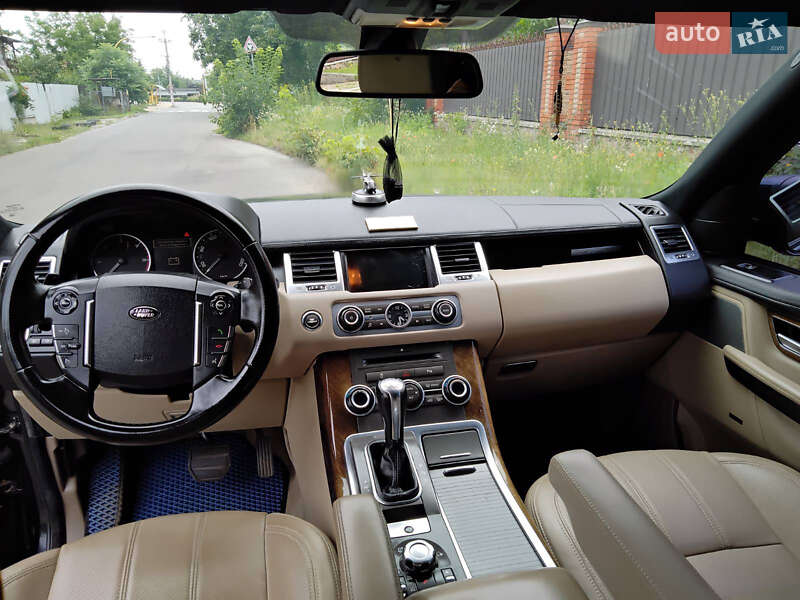 Внедорожник / Кроссовер Land Rover Range Rover Sport 2010 в Ворзеле