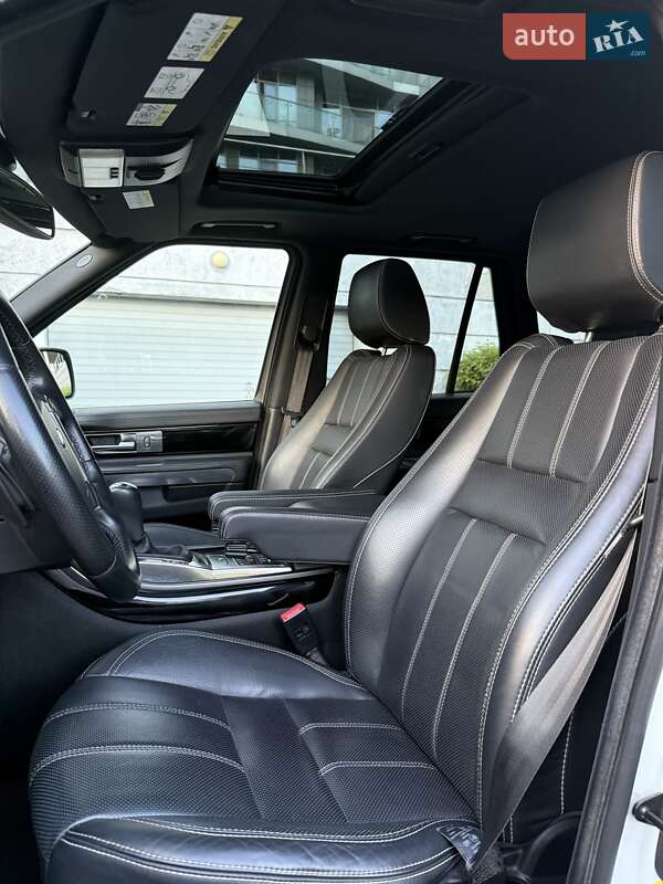 Внедорожник / Кроссовер Land Rover Range Rover Sport 2012 в Киеве
