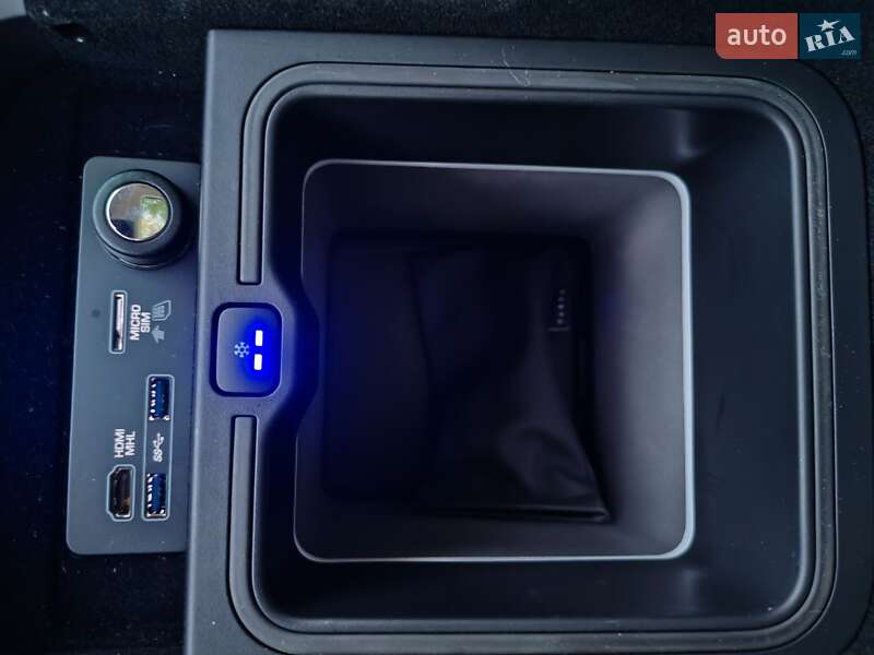 Внедорожник / Кроссовер Land Rover Range Rover Sport 2018 в Киеве