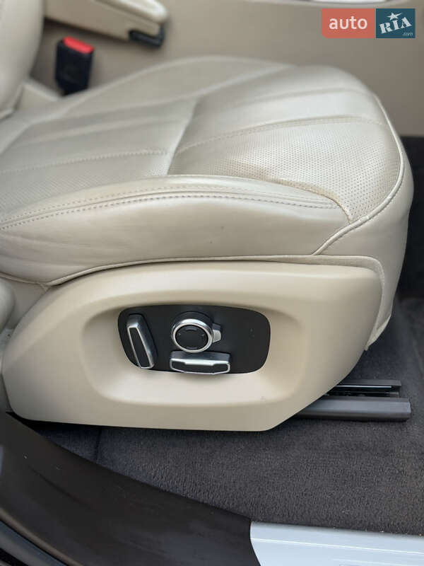 Внедорожник / Кроссовер Land Rover Range Rover Sport 2016 в Хмельницком