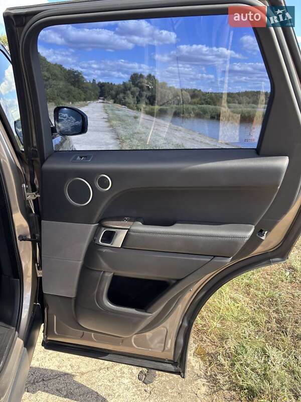 Позашляховик / Кросовер Land Rover Range Rover Sport 2016 в Переяславі