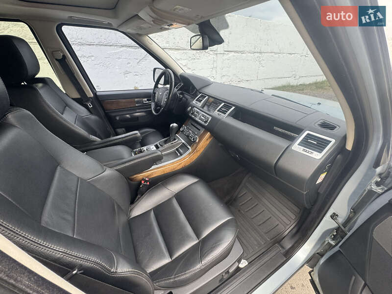 Позашляховик / Кросовер Land Rover Range Rover Sport 2011 в Ковелі
