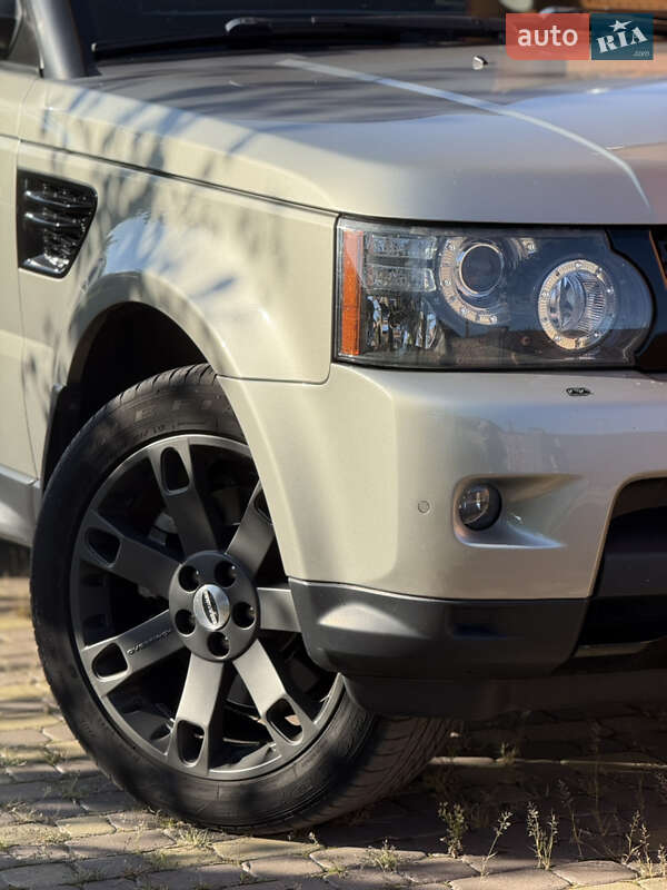 Внедорожник / Кроссовер Land Rover Range Rover Sport 2010 в Радомышле