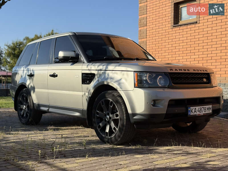 Внедорожник / Кроссовер Land Rover Range Rover Sport 2010 в Радомышле