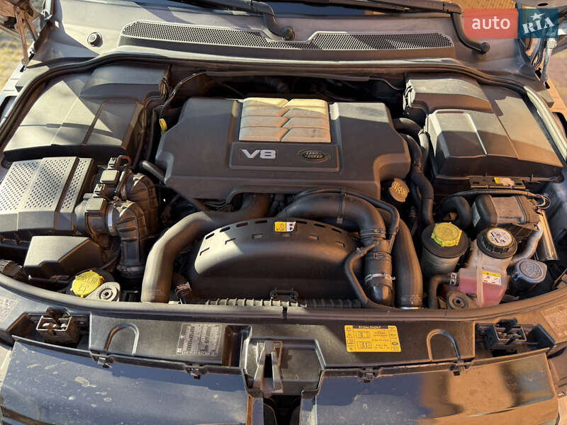 Внедорожник / Кроссовер Land Rover Range Rover Sport 2010 в Радомышле