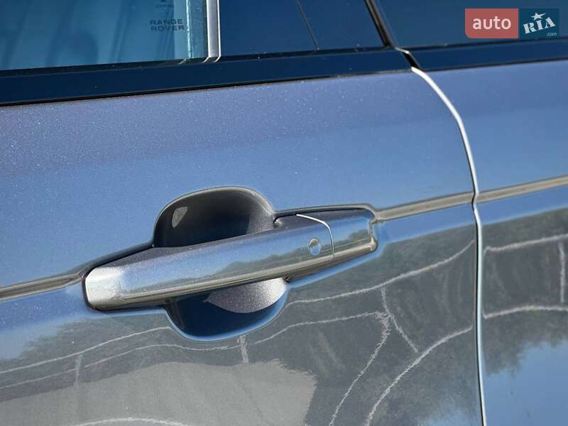 Внедорожник / Кроссовер Land Rover Range Rover Sport 2017 в Киеве фото 6 Внедорожник / Кроссовер Land Rover Range Rover Sport 2017 в Киеве