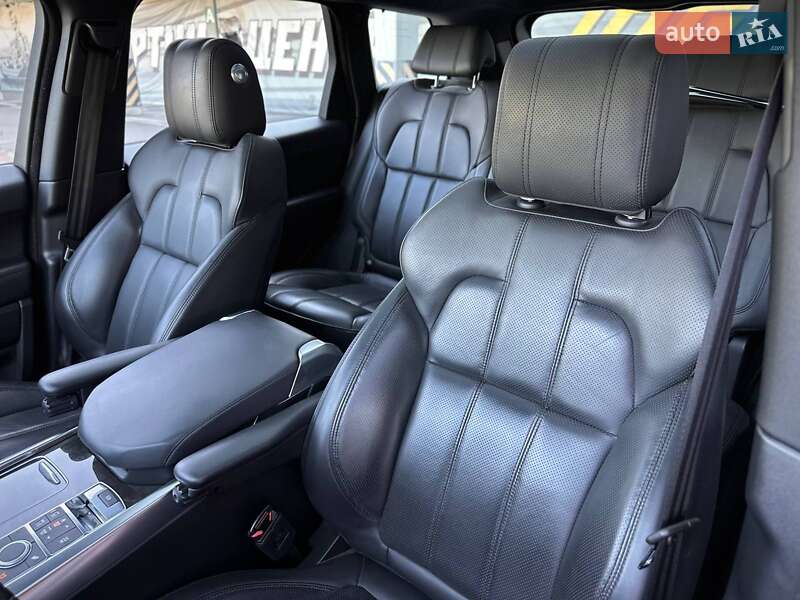 Внедорожник / Кроссовер Land Rover Range Rover Sport 2017 в Киеве фото 50 Внедорожник / Кроссовер Land Rover Range Rover Sport 2017 в Киеве