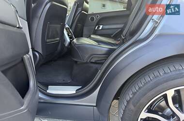 Внедорожник / Кроссовер Land Rover Range Rover Sport 2013 в 