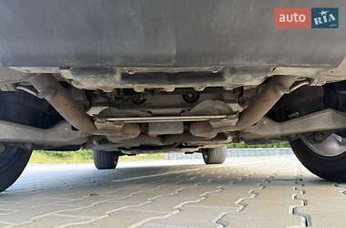 Внедорожник / Кроссовер Land Rover Range Rover Sport 2013 в 