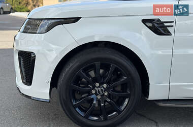 Внедорожник / Кроссовер Land Rover Range Rover Sport 2015 в 