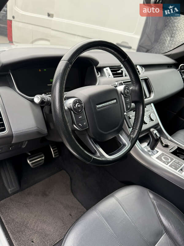 Внедорожник / Кроссовер Land Rover Range Rover Sport 2016 в Киеве