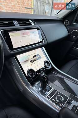 Внедорожник / Кроссовер Land Rover Range Rover Sport 2018 в 
